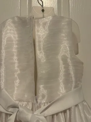 Couture Princess Girls White Formal Dress Size 7 Rhinestone Waist Bow Back thumbnail 5