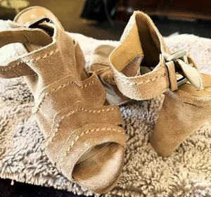 Steve Madden "Ricki" Boho Tan Suede Platform Sandals thumbnail 4