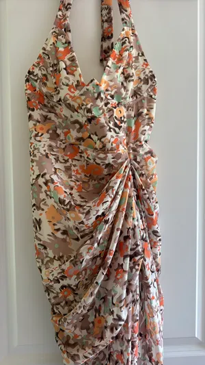 Pretty Little Thing Dress thumbnail 4
