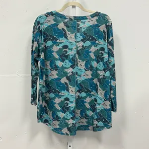 L.L. Bean Women's XL Blue Green Abstract Camo Print V-Neck Long Sleeve Top thumbnail 2
