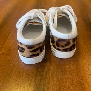 J. Crew Women's Saturday Sneaker 8 White Sneakers with Leopard Detail thumbnail 3