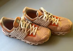 Womens orange on running shoes White Size 9 thumbnail 1