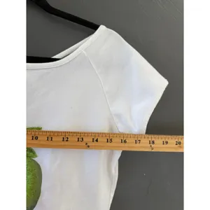 Mendocino White Sequin Green Apple Graphic Baby‎ Tee Criss Cross Back XL thumbnail 4