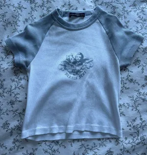 brandy melville heaven sent top thumbnail 1