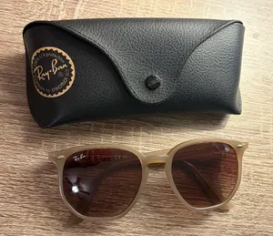 Ray-Ban RB4306 Sunglasses thumbnail 1