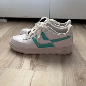 Air Force Nike 1 Women’s thumbnail 5