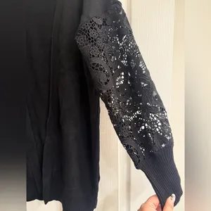 Torrid Black Eyelet Lace Balloon Sleeve Open Sweater Cardigan - size 1 thumbnail 2