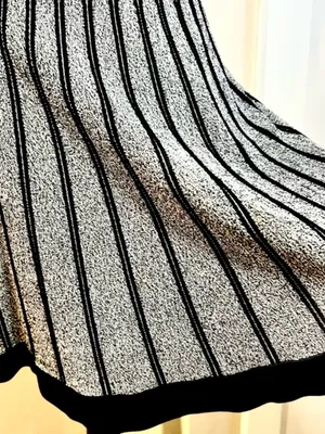 ALC Frank 💥Black Gray Marled Knit A-Line Flare Knit Skirt Pull-On Stretch Size S💛 thumbnail 8