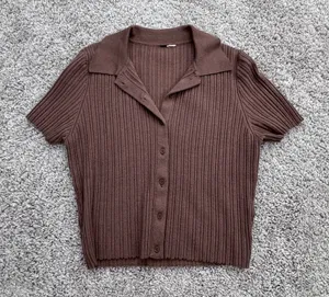 H&M Very cute, it lands right above belly button. Size: Small Color: Brown thumbnail 1