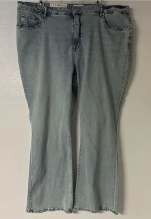 Seven7 Jeans Women 20W Faded Light Wash High Rise Slim Hip & Thigh Bootcut Denim thumbnail 1