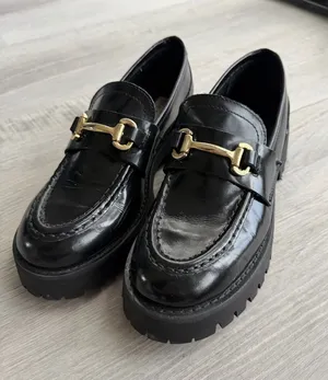 Steve Madden Chunky Black Loafers thumbnail 1