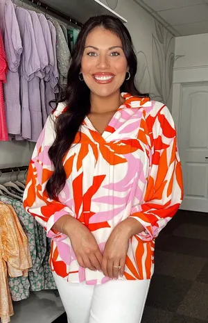 ADRIENNE Island Breeze Ruffle Collar‎ Blouse thumbnail 1