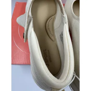 Jsport Womens Shoes Beige Mary Jane Memory Foam Contoured Arch Lightweight 8.5 thumbnail 8