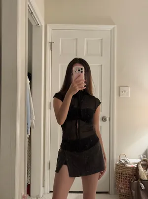 Windsor Sheer Black Floral Top thumbnail 4