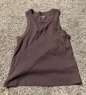 Old Navy Tank Top thumbnail 1