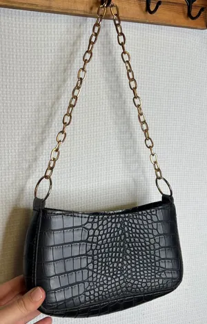 Y2K Black Crocodile Embossed Short Shoulder Bag with Gold‎ Chain Strap thumbnail 1