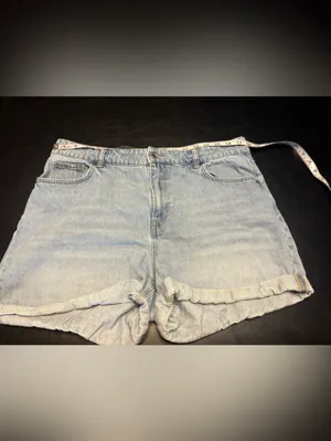 H&M Light Blue High-Rise Denim Jean Shorts size 14 thumbnail 5