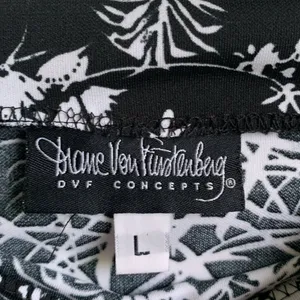 Diane Von Furstenburg DVF Concepts Graphic Floral Maxi Skirt (L) Black & White thumbnail 4