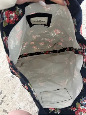 Abercrombie & Fitch Vintage Navy Blue Floral Tote Bag thumbnail 4