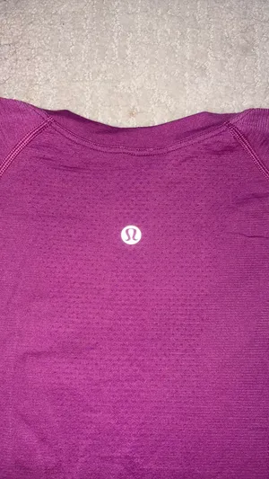 Lululemon Swiftly Tech Short Sleeve thumbnail 2