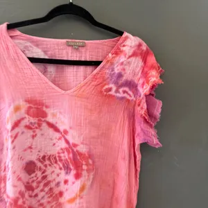 Lilla P Womens Pink Tie Dye Cotton Gauze V-Neck Raw Edge Short Sleeve Top Size M thumbnail 2