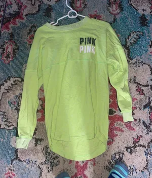 Victoria’s Secret long sleeve thumbnail 1