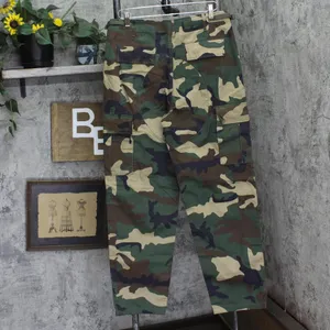 NWT Urban Renewal Button Fly Cargo Military Straight Leg Pants Green Camo S thumbnail 2