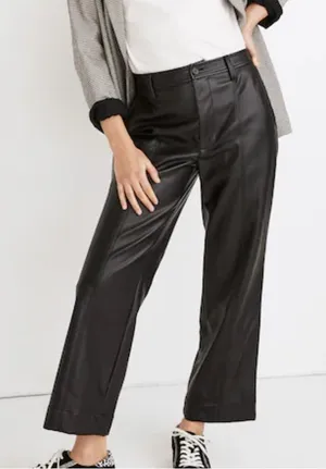 Like New Madewell Emmett Wide Leg Faux Leather Pants Size 29 Retail $148.00 thumbnail 1
