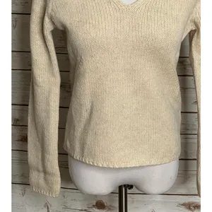 J.Crew classic cream lambswool long sleeve w/ elbow patch V-neck sweater Medium thumbnail 7