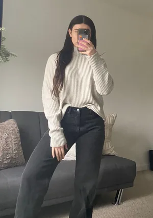 Ribbed Neutral Sweater Size M thumbnail 1