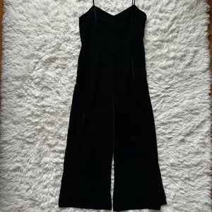 Jcrew Cropped Velvet Jumpsuit Black Size 6 thumbnail 3