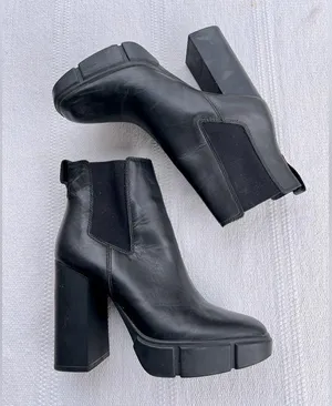 Women's Steve Madden Revised Platform Boots Size 8 black thumbnail 2
