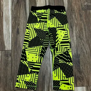Nike Pro lime green and black cropped leggings medium thumbnail 6