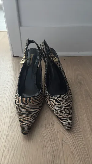 Zebra heels Multiple Size 10 thumbnail 3
