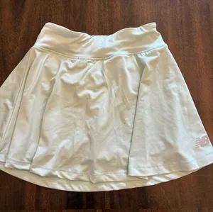 New Balance Skirt Medium Athletic Mini Skater Skirt Mint Green thumbnail 1