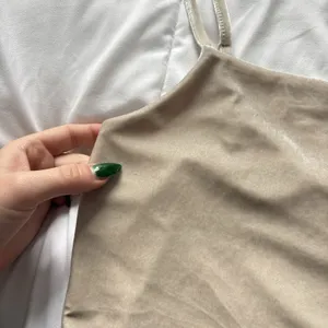 Banana Republic Womens Medium Beige Tan Cami‎ Top Feminine Dainty Coquette Minimalist Basic Y2K thumbnail 2