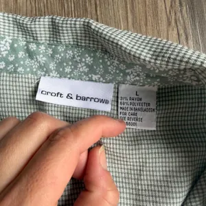 Vintage‎ Croft & Barrow Womens Sage Green Gingham Sleeveless Button Down Shirt L thumbnail 2