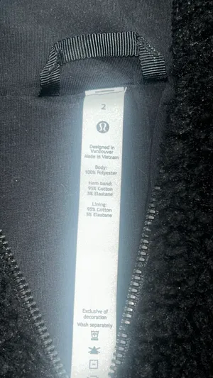 Lululemon Cropped Hoodie thumbnail 2