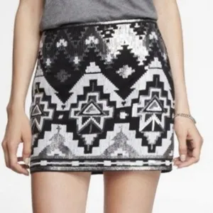 Express Women's Size Large Mini Skirt Black Silver White Sequins Aztec Pull On thumbnail 1
