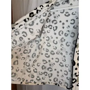 Jaclyn Intimates Pajama Set Womens Small Ivory Animal Print Button Top thumbnail 6