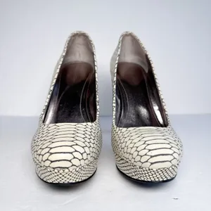 Calvin Klein Karsyn Python Embossed Leather Platform Pumps 7M thumbnail 4