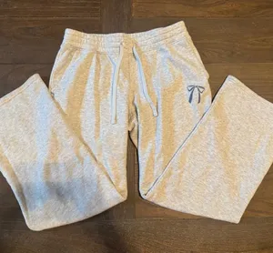 Hollister sweatpants with bow design thumbnail 1