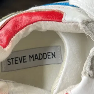 Steve Madden Memory Tennis Shoes‎ thumbnail 2