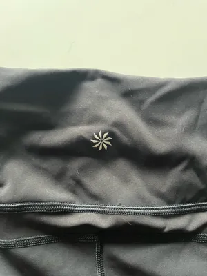 Athleta 7/8 Tights Black thumbnail 4