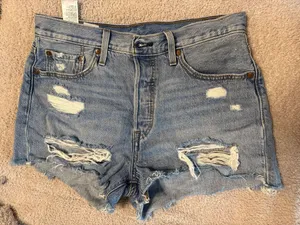 Levi’s 501 Denim Shorts thumbnail 2