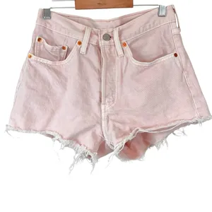 Levi’s Pink 501 Button Fly Denim Shorts‎ thumbnail 2