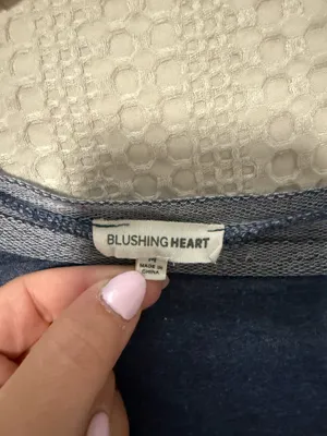 Blushing Heart Top Blue Size M thumbnail 3