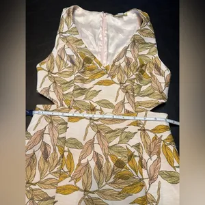 Gianni Bini Beckham Cutout Sheath Dress Size XS Jacquard Floral Fabric With Slit thumbnail 11