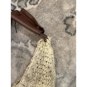 BCBGMAXAZRIA Woven Raffia Shoulder Bag In Brown NWT READ $128 thumbnail 9