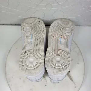 Nike Air Force 1 Low '07 Triple White CW2288-111 Men’s 9 Leather Sneakers thumbnail 13